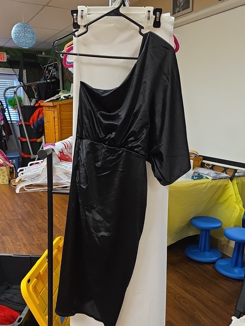 Pink Lily Black One-Shoulder Satin Midi Dress